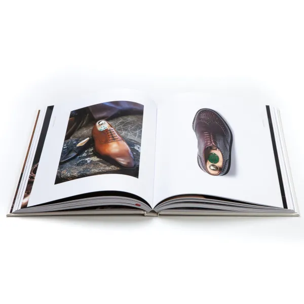 Specials X MJ Book - Master Shoemakers By Gary Tok