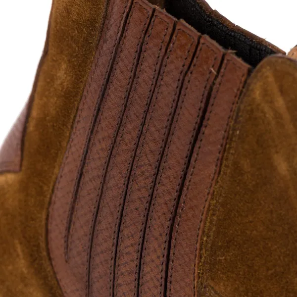 Saint Crispin's Limited Edition: Boot "Urban Rodeo" Made Of Tobacco Brown Suede Leathe