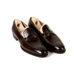 Saint Crispin's Limited Edition: Loafer "Curved Strap" Made Of Original Horween Shell Cordovan