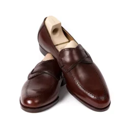 Saint Crispin's Loafer "Butterfly" Made Of Brown Grained Calfskin - Purely Handcrafted