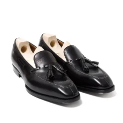 Saint Crispin's Loafer "Modern B-Tassel" Made Of Black Calf Leather - Entire