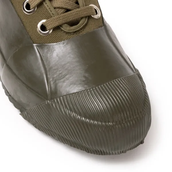 Specials X MJ Novesta X Mj: Olivfarbener Bootee "Rubber Sneaker"