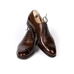 Saint Crispin's Oxford "Handsewn Cap" Made Of Brown Calfskin - Hand-Colored