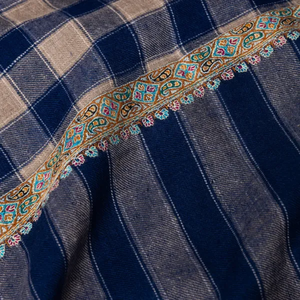Yaser Shaw Scarf "Ayodhya" Made Of Finest Hand Embroidered Pashmina Cashmere - Pu