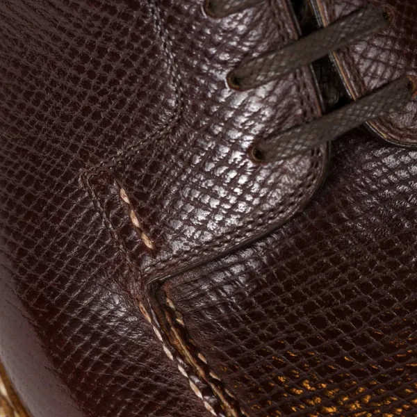 Saint Crispin's Split Toe-Derby In Dark Brown Calfskin "Russian Calf" - Purely Handcra