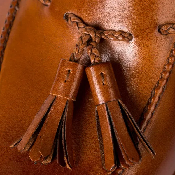 Saint Crispin's Tassel Loafer Made Of Cognac-Colored Calfskin - Purely Handcrafted
