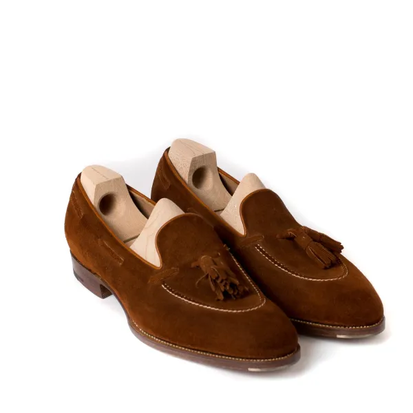 Saint Crispin's Tassel Loafer "Short Vamp" Made Of Cognac-Colored Suede - Purely Handc
