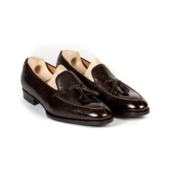 Saint Crispin's Tassel Loafer "Split Toe" Made Of Brown Grained Calfskin - Purely Hand